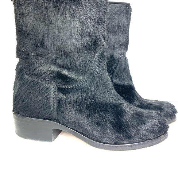 Chanel Pony Hair Fur Calfskin Boots - Picture 4 of 8